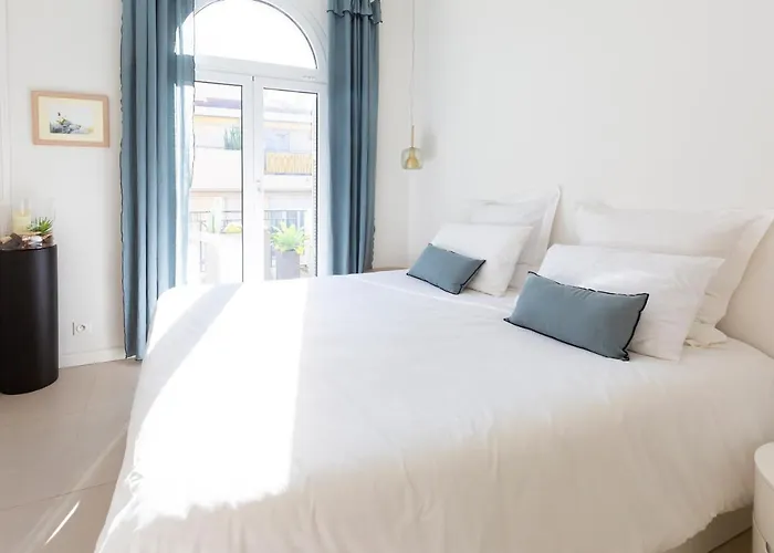 Diepedale - 3 Pieces - Parking - Carre D'or * 멍똥